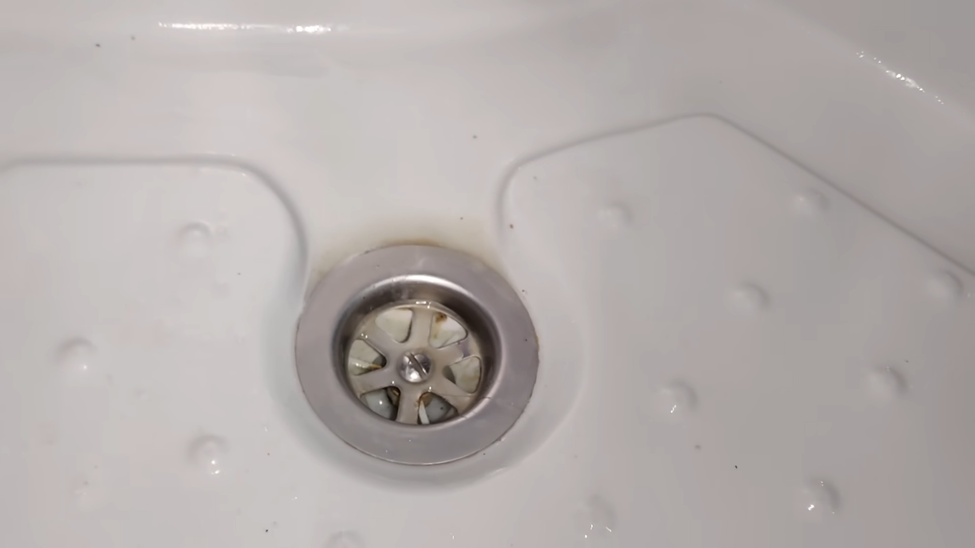 Hausreinigung mit Waschsoda Essig