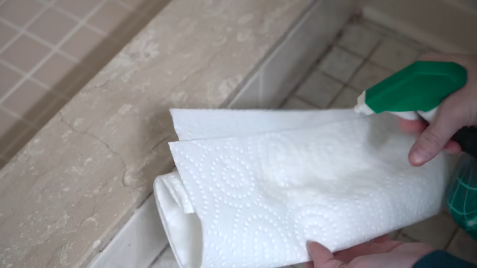 Bleichmittel Hacks für sauberes Zuhause